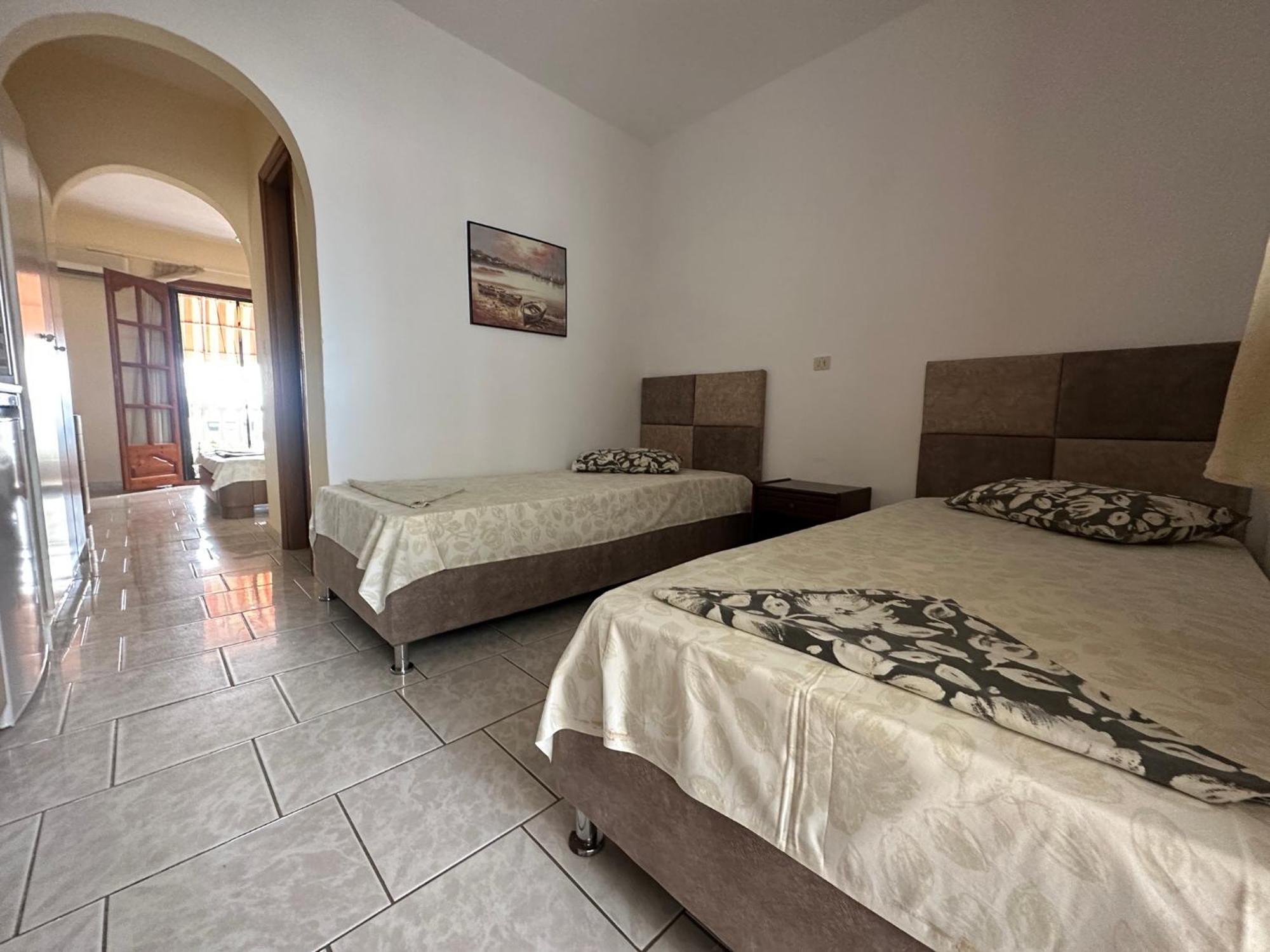 The Flower Apartments Toroni Esterno foto