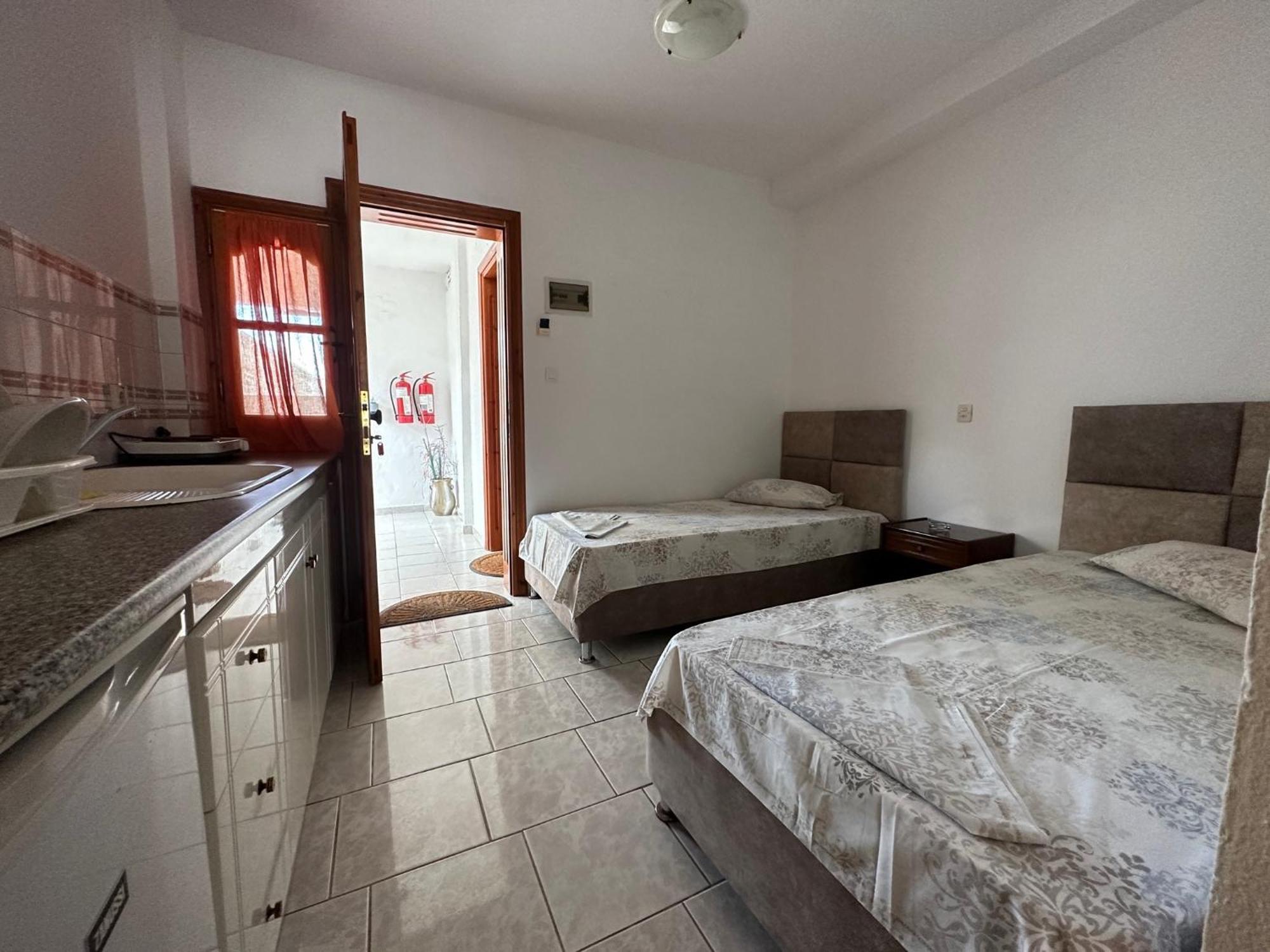 The Flower Apartments Toroni Esterno foto